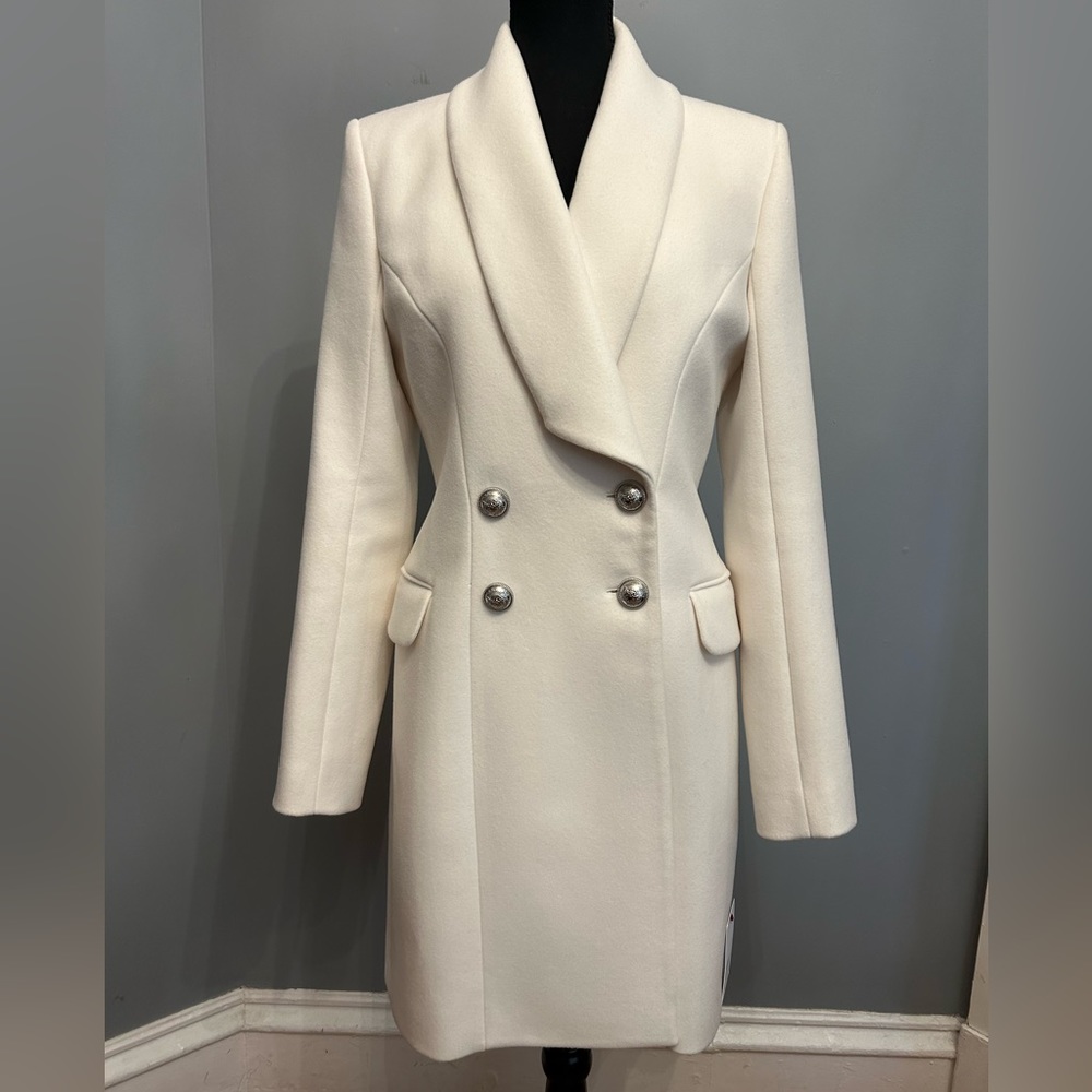 BALMAIN White Double-Breasted Wool Coat, size FR38 (US8) - Picture 1 of 12